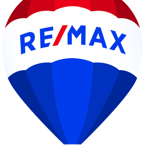 Team Page: ReMax Leading Edge Ladies